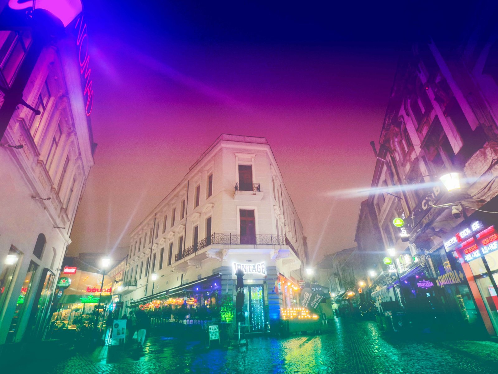 Centrul vechi al Bucureștiului, loc de întâlnire pentru comunitate